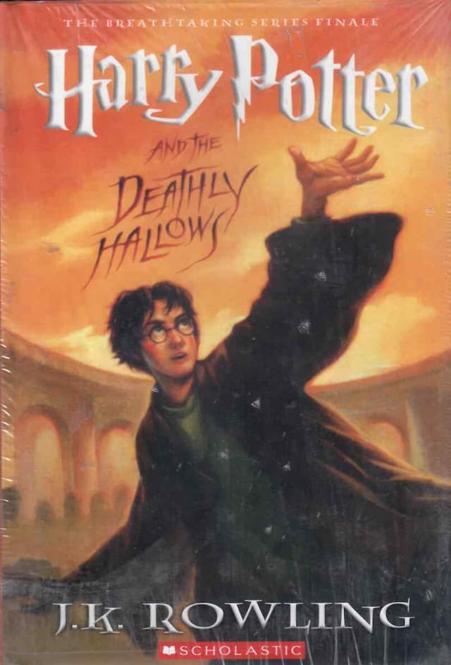 HARRY POTTER AND THE DEATHLY HALLOWS BOOK 7