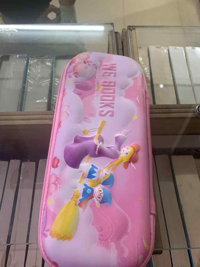 PENCIL POUCH MIX CARTOON CHARACTER HARD PLASTIC STUFF NO 1212