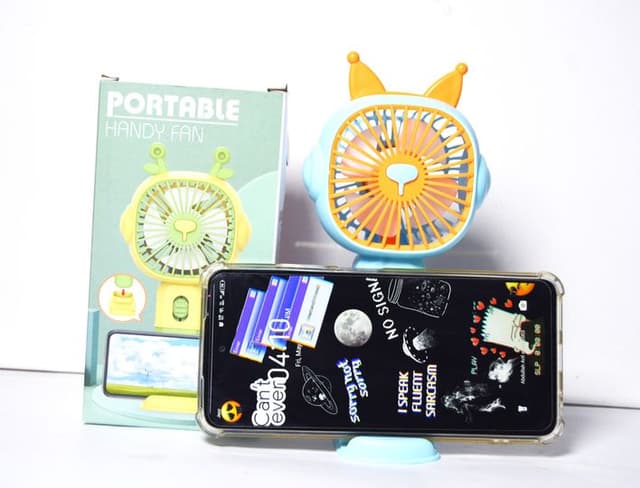 MINI CUTE FAN USB CHARGING AGE 3+ MODEL NO YH 1